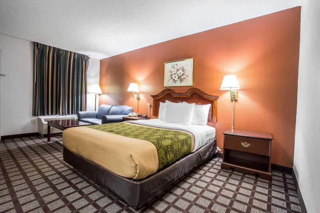 Econo Lodge South Garner Eksteriør bilde