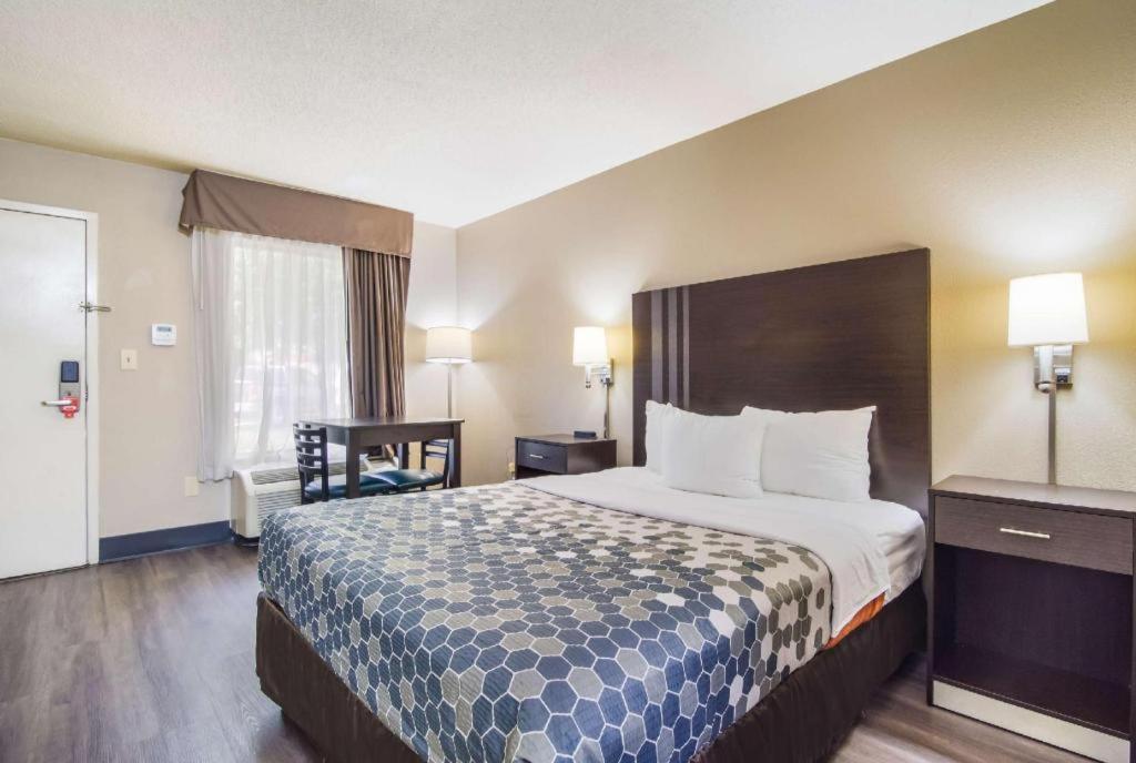 Econo Lodge South Garner Eksteriør bilde